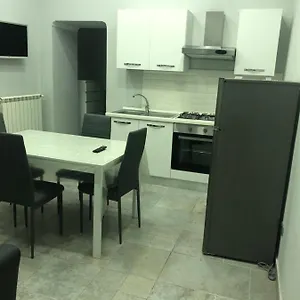  Apartment Ciko